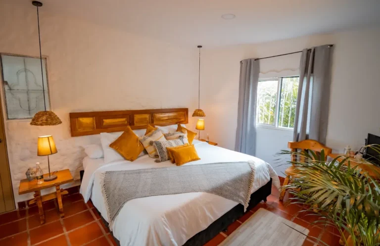 hotel linaje salvaje